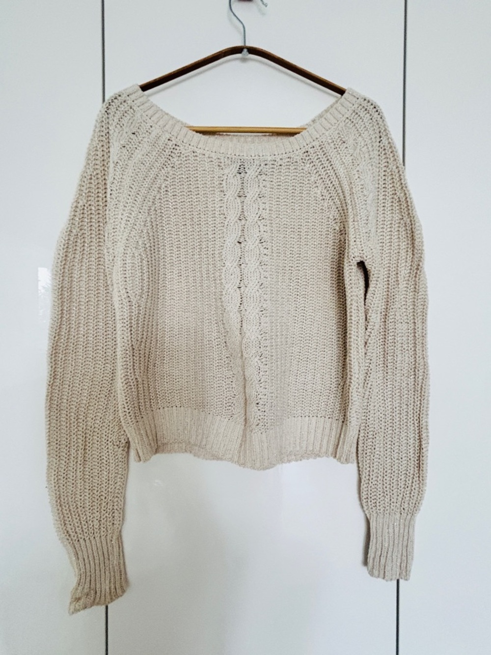 Abercrombie & Fitch Off-the-Shoulder Cream Cable Knit Sweater